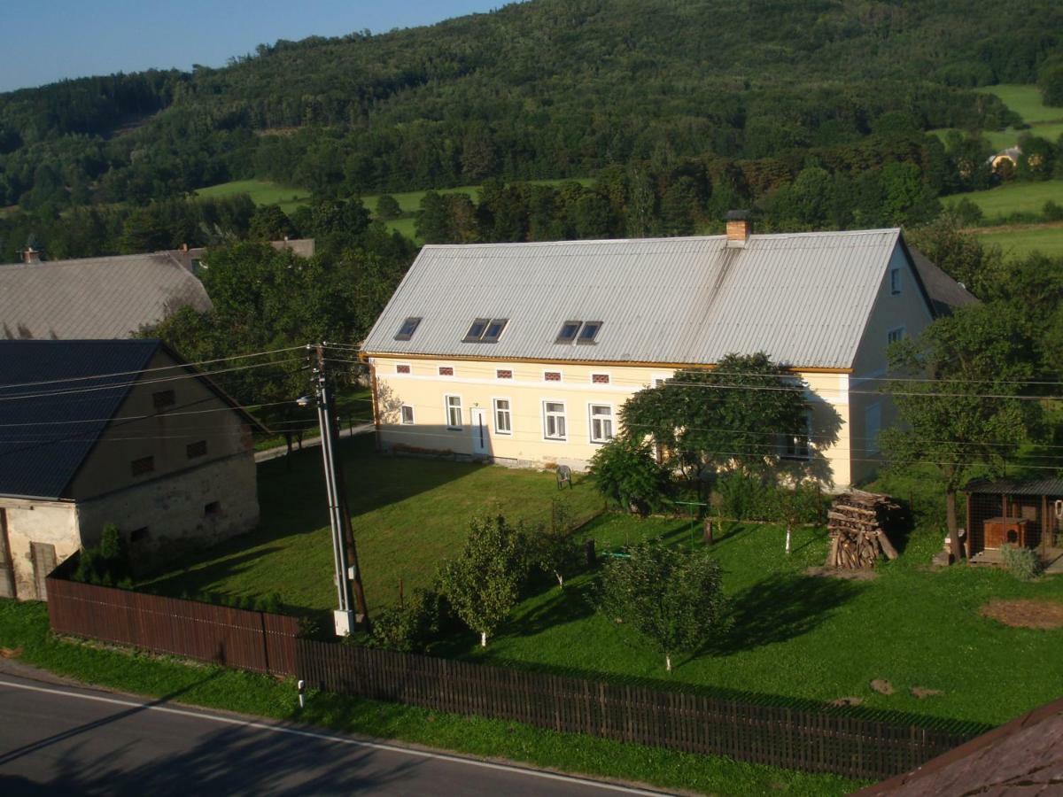 U Nas - Apartman Zajic Vapenna Buitenkant foto